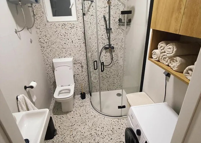 House Inga Dom wakacyjny Pirovac