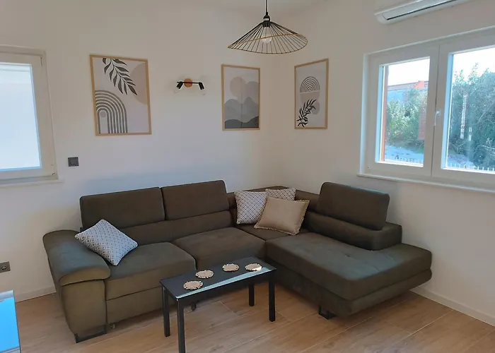 House Inga * Pirovac